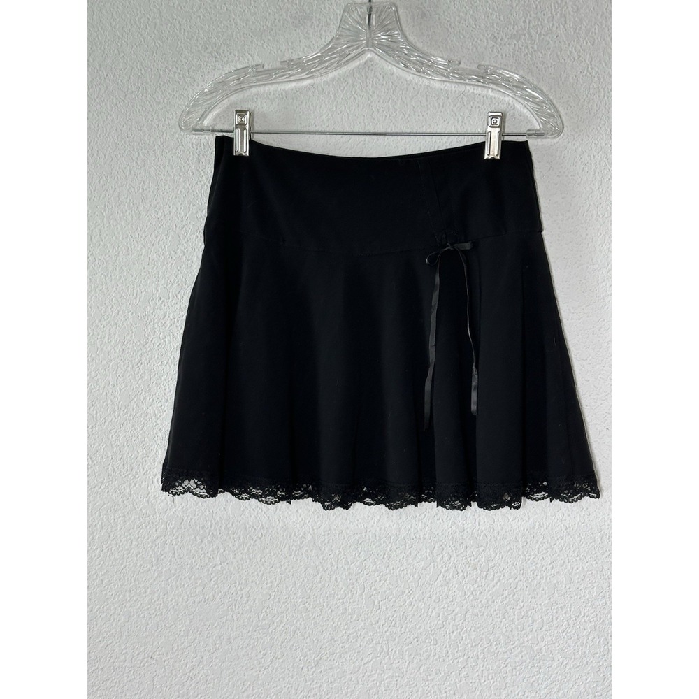 Y2K Rave Black Mini Skirt Lace Hem Goth Grunge Cyber Punk Emo Rave Sz 5 28 X 16